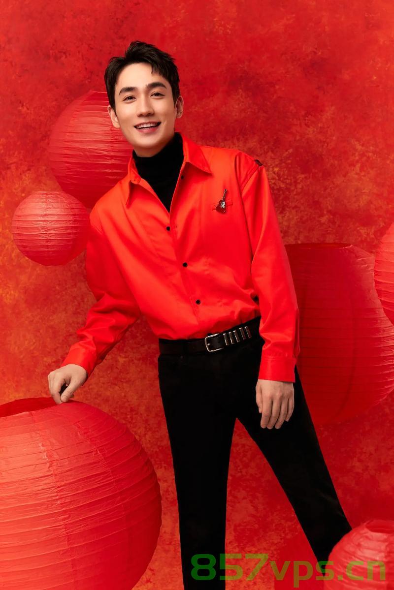 朱一龙春晚接窗花镜头录了20次，专注与坚持的幕后故事智能免费问答EasyAI m.857vps.cn，朱一龙春晚窗花镜头背后的专注与坚持，幕后故事揭秘，揭秘朱一龙春晚窗花镜头背后的专注与坚持，幕后故事及录制历程揭秘（EasyAI m.857vps.cn） 第2张