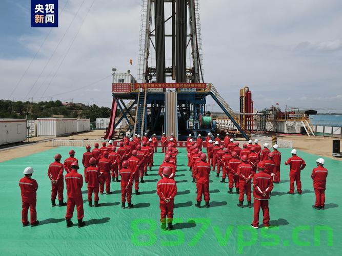 中国发现首个亿吨级页岩油油田，开启能源产业新篇章智能免费问答EasyAI m.857vps.cn，中国发现首个亿吨级页岩油油田，开启能源产业新篇章，智能问答揭示新机遇，中国页岩油油田发现开启能源产业新篇章，智能问答揭示新机遇，首个亿吨级油田引领未来能源发展之路。，中国发现首个亿吨级页岩油油田，引领能源产业进入新篇章，智能问答揭示新机遇与挑战，中国发现首个亿吨级页岩油油田，引领能源产业进入新篇章，智能问答揭示新机遇与挑战 第2张