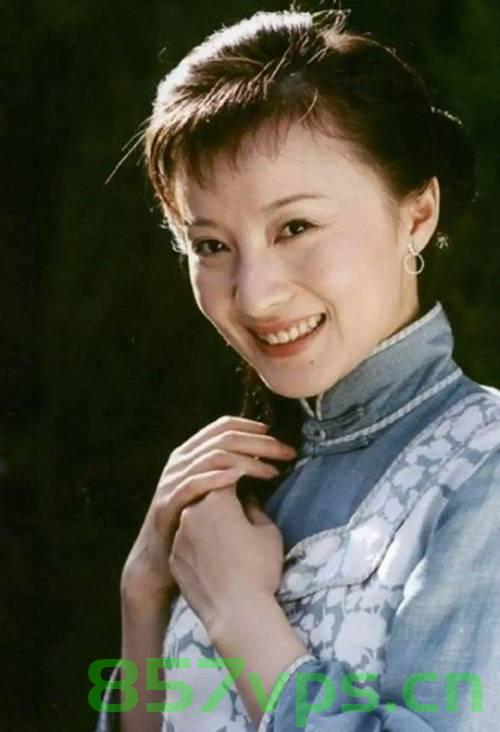 49岁可云徐露近况曝光，岁月静好，美人依旧智能免费问答EasyAI m.857vps.cn，可云徐露近况，岁月静好，美人依旧，可云徐露近况曝光，岁月静美人依旧，智能问答时代下的优雅岁月 第2张