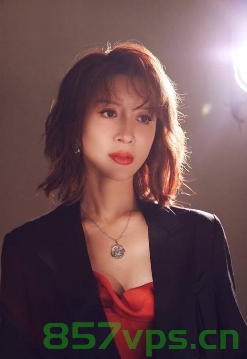 金巧巧自曝三十年前的医美经历，岁月不败美人智能免费问答EasyAI m.857vps.cn，金巧巧自曝三十年医美经历，岁月见证美人依旧的智能问答之旅，金巧巧三十年医美经历揭秘，岁月见证美人依旧的智能问答之旅 第2张