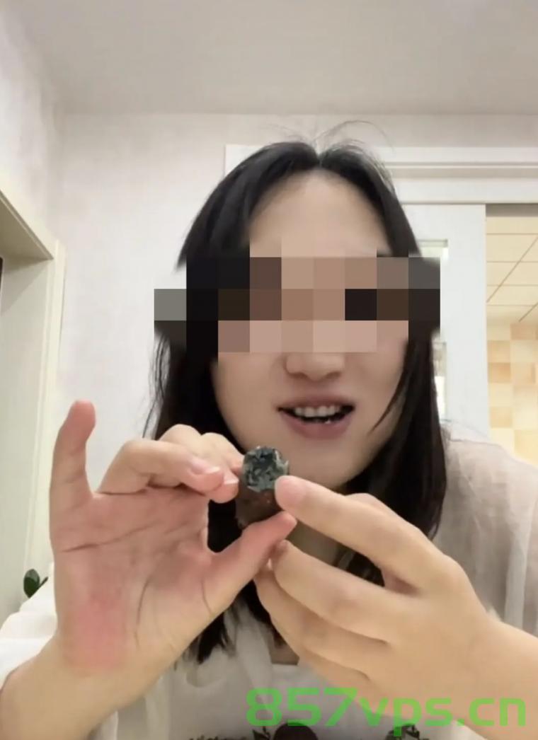 男子吃见手青中毒,梦中化身凤凰捋毛智能免费问答EasyAI m.857vps.cn,男子吃见手青中毒,梦中凤凰捋毛与智能问答EasyAI的奇幻之旅 第2张 男子吃见手青中毒,梦中化身凤凰捋毛智能免费问答EasyAI m.857vps.cn,男子吃见手青中毒,梦中凤凰捋毛与智能问答EasyAI的奇幻之旅 第2张
