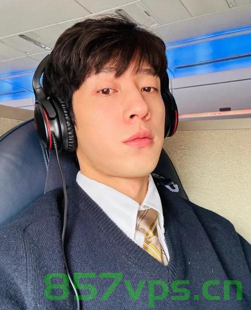 井柏然晒素颜照自称中年男子,坦然面对岁月,尽显成熟魅力智能免费问答EasyAI m.857vps.cn,井柏然坦然面对中年岁月,素颜尽显成熟魅力 - 智能问答解析 第2张 井柏然晒素颜照自称中年男子,坦然面对岁月,尽显成熟魅力智能免费问答EasyAI m.857vps.cn,井柏然坦然面对中年岁月,素颜尽显成熟魅力 - 智能问答解析 第2张