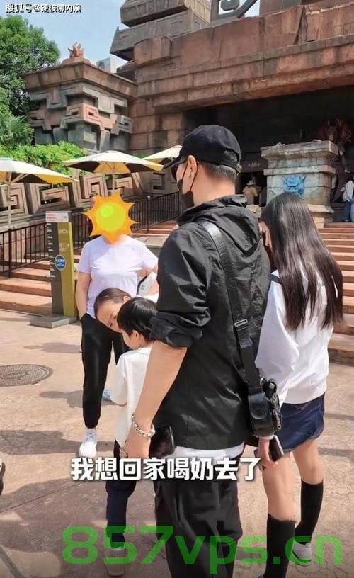 汪峰携三娃温馨共庆父亲节，二女儿罕见露面，展现家庭幸福时光智能免费问答EasyAI m.857vps.cn，汪峰携三娃欢庆父亲节，家庭幸福时光展现，二女儿罕见露面 第1张