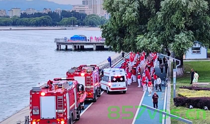 体育局回应老年徒步团逼停消防车，公众关注与体育活动的平衡之道智能免费问答EasyAI m.857vps.cn，老年徒步团逼停消防车事件引发关注，体育局回应，公众关注与体育活动的平衡之道。 第1张