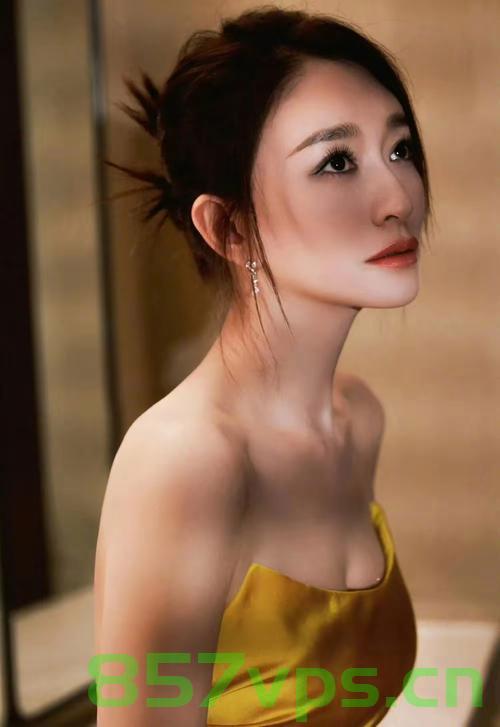 李小冉回应删何炅微信，以为天又塌了智能免费问答EasyAI m.857vps.cn，李小冉回应删何炅微信事件，误会引发风波，EasyAI解析