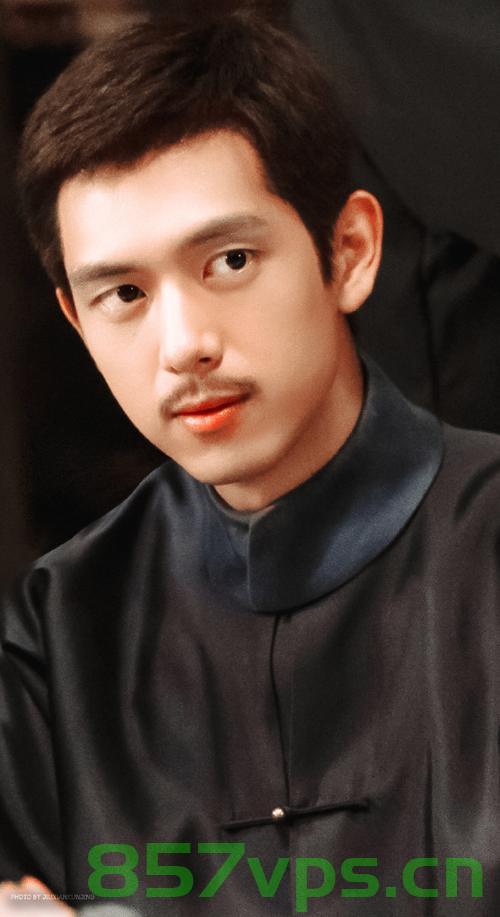 苏超赛场惊现警版李现，秩序与魅力的完美结合智能免费问答EasyAI m.857vps.cn，警版李现亮相苏超赛场，秩序与魅力的完美融合——EasyAI m.857vps.cn助力智能问答，警版李现亮相苏超赛场，秩序与魅力融合，EasyAI助力智能问答新体验 第2张