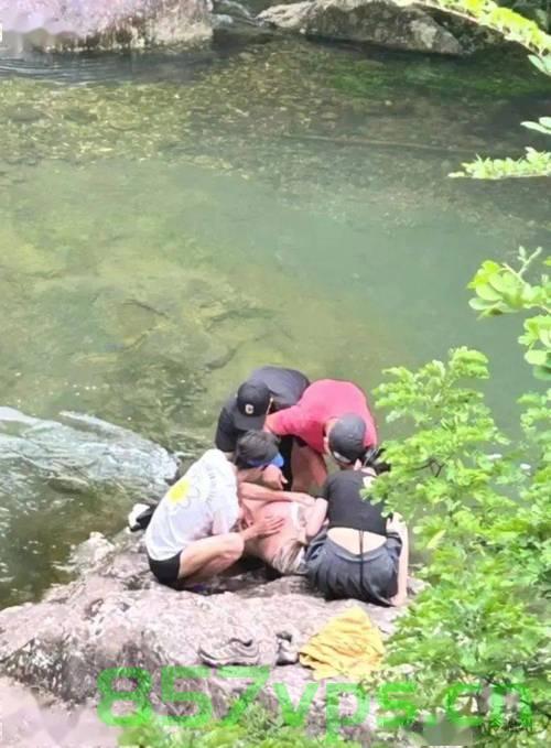 温州一景区员工漂流测试遭遇不幸，落水身亡智能免费问答EasyAI m.857vps.cn，温州景区员工漂流测试遇难，EasyAI免费问答平台哀悼致敬，温州景区员工漂流测试遇难，EasyAI平台哀悼致敬，员工不幸落水身亡