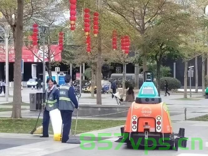 多名领导手拿表格围观考核环卫工，城市清洁背后的故事智能免费问答EasyAI m.857vps.cn，多名领导手持表格考核环卫工，城市清洁背后的故事与智能问答探索 第1张