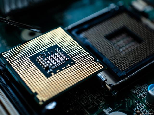 云服务器cpu主频(主频最高的服务器cpu)，云服务器CPU主频，探寻最高性能服务器CPU标题，探寻云服务器最高性能CPU主频，主频之巅的服务器CPU解析，探寻云服务器CPU主频之巅，高性能服务器CPU解析，探寻云服务器CPU主频之巅，高性能服务器CPU解析与主频解析