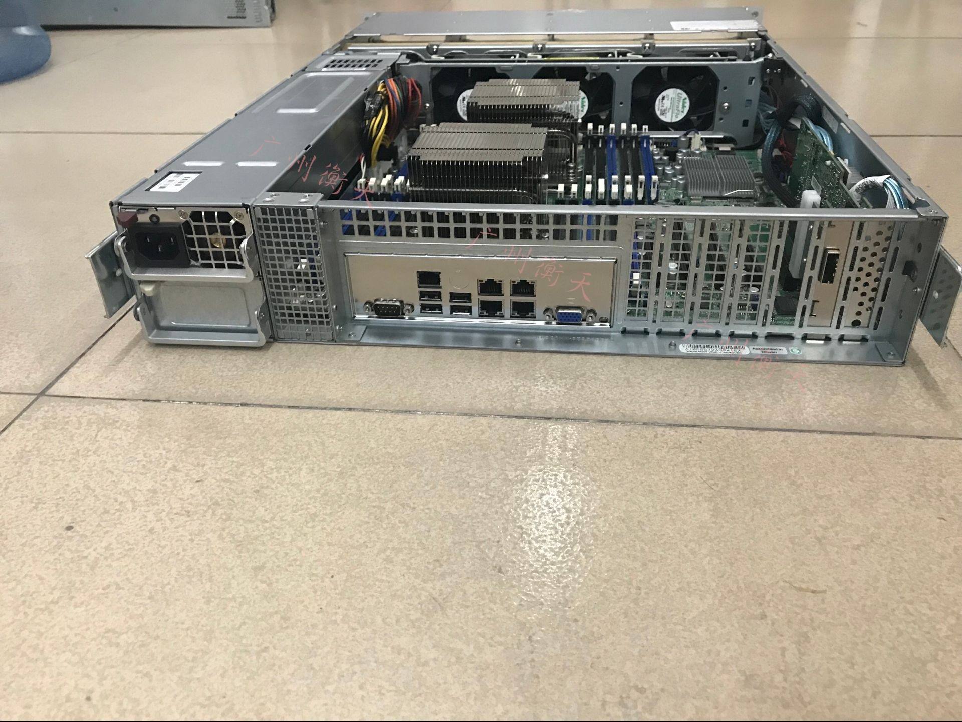 包含v3双路2u服务器e5存储主机的词条，V3双路2U服务器搭载E5存储主机，高性能存储解决方案 第2张