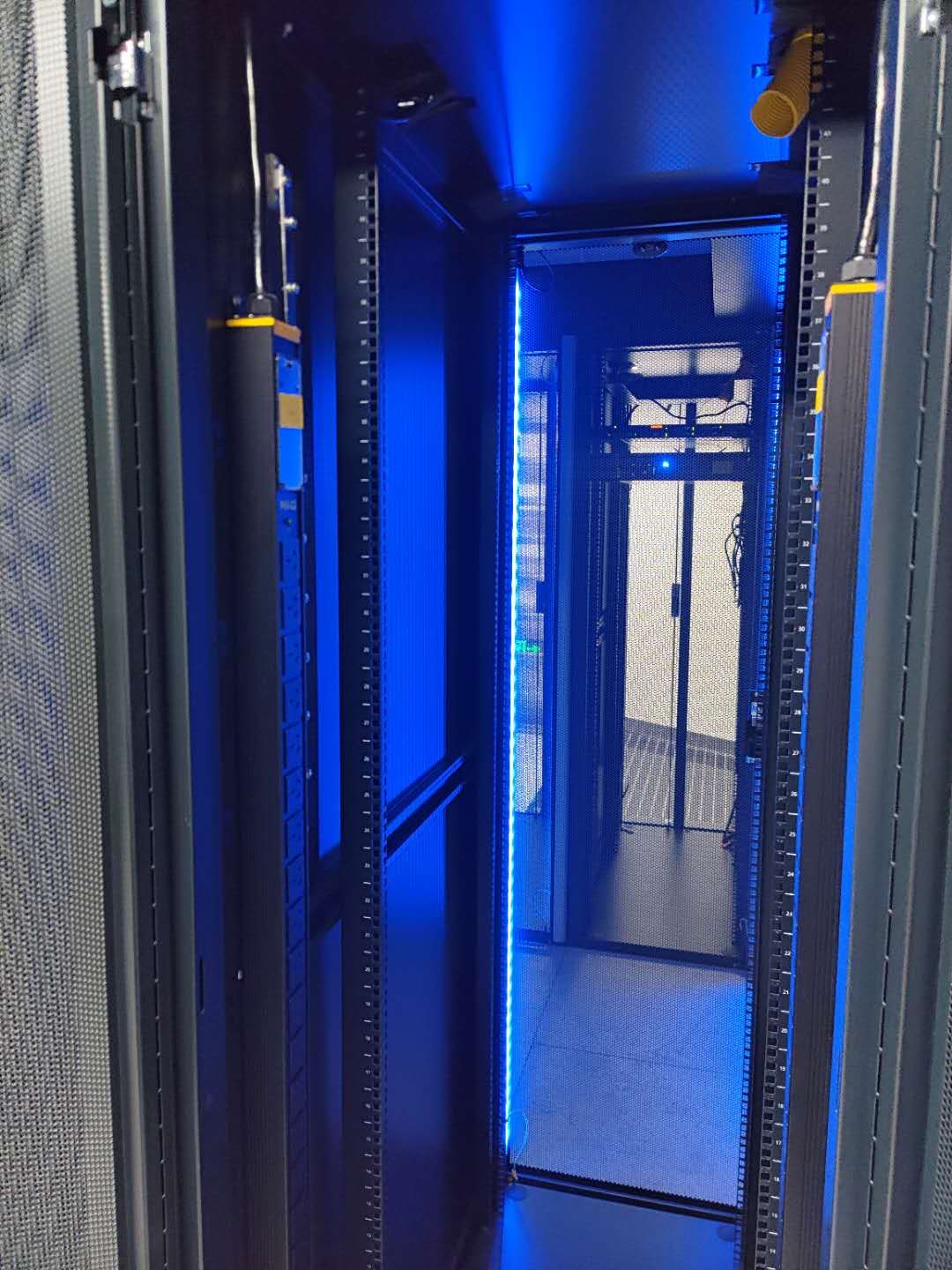 服务器租赁工作(服务器租赁工作好做吗)，服务器租赁工作的探索与前景分析，机遇与挑战并存