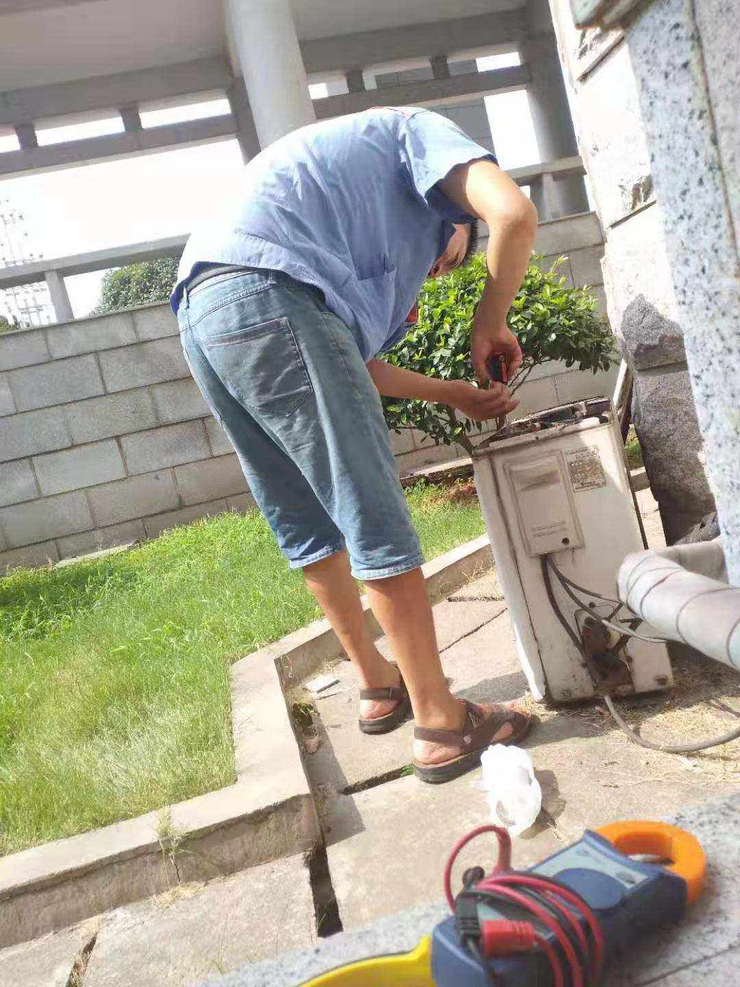 物业服务器托管工作(物业服务器托管工作内容)，物业服务器托管工作内容详解，物业服务器托管工作内容详解，从托管到运维的全面解析，物业服务器托管工作内容全面解析，从托管到运维的深度探讨，物业服务器托管工作内容全面解析，从托管到运维的深度探讨，物业服务器托管工作内容全面解析，从托管到运维的深入探讨，物业服务器托管工作内容全面解析，从托管到运维的深入探讨，物业服务器托管工作内容全面解析，从托管到运维的深入探讨与详解，物业服务器托管工作内容全面解析，从托管到运维的深入探讨与详解 第2张