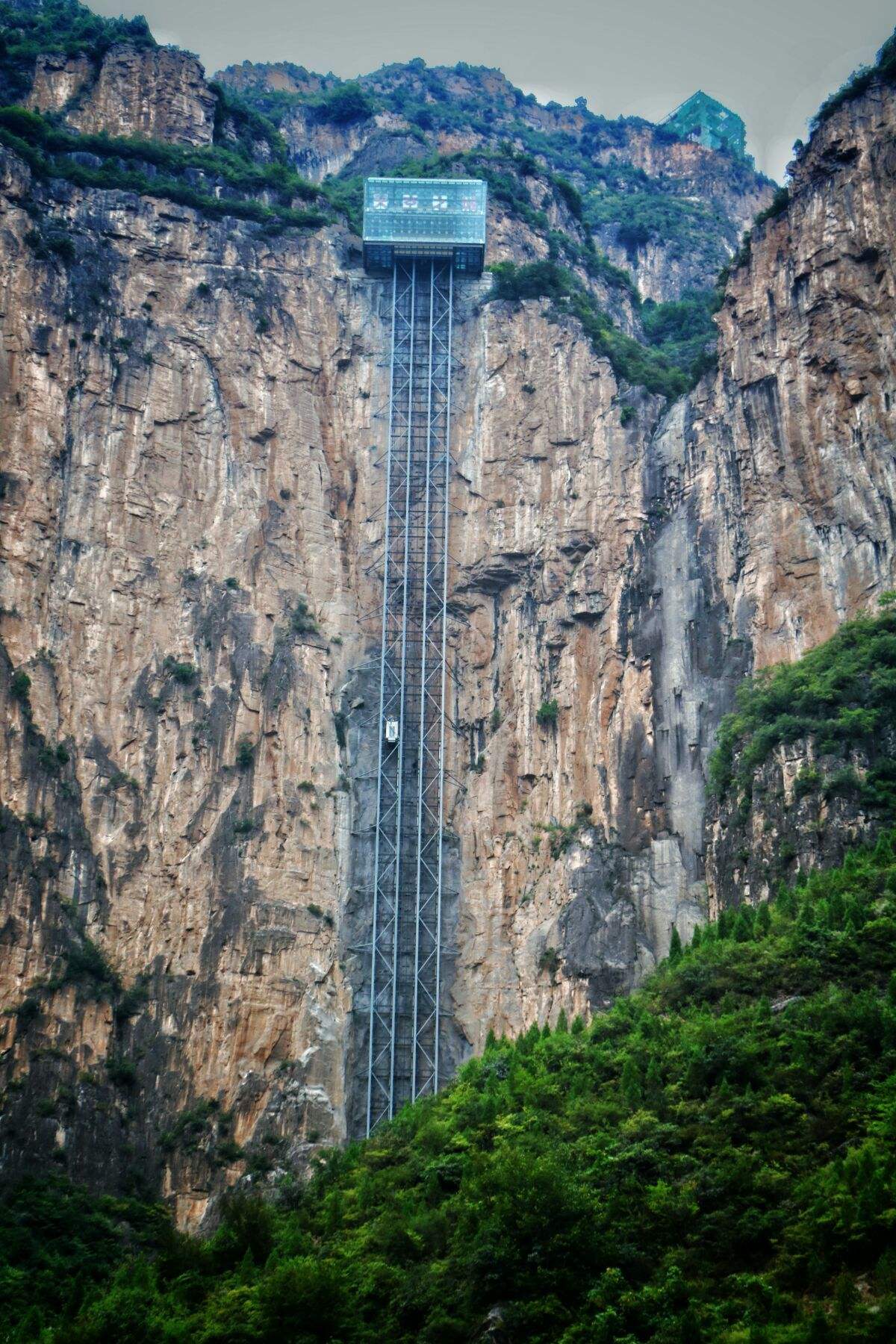 山西百信太行服务器云空间(山西百信信息技术有限公司官网)，山西百信太行服务器云空间概览（山西百信信息技术有限公司官网） 第2张