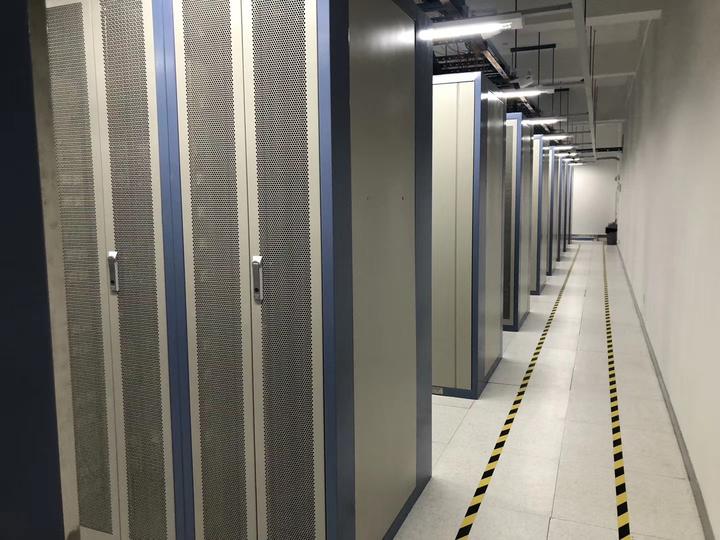服务器托管机房1000m独享(服务器托管机房1000m独享够用吗)，服务器托管机房独享资源解析，是否满足需求的深度探讨