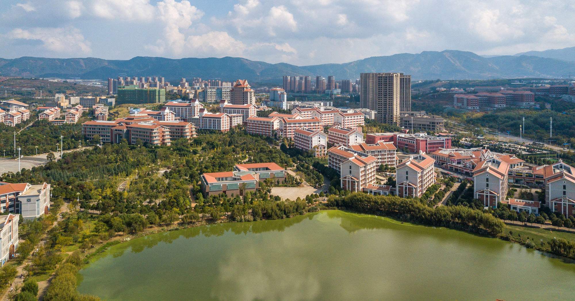 关于云南民族大学校园网服务器名称或地址的信息，云南民族大学校园网服务器名称及地址信息揭秘 第2张