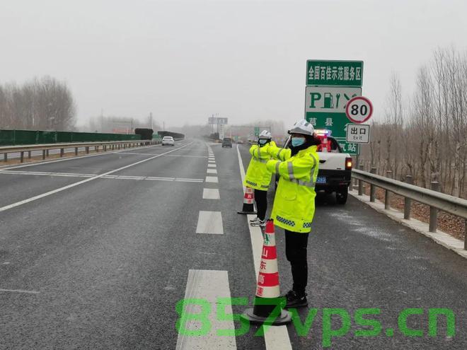 春节自驾回家，高速变停车场的别样体验智能免费问答EasyAI m.857vps.cn，春节自驾归途遇堵，高速变停车场与智能问答体验分享，春节自驾归途遇堵，智能问答体验分享，高速变停车场的别样体验 第2张
