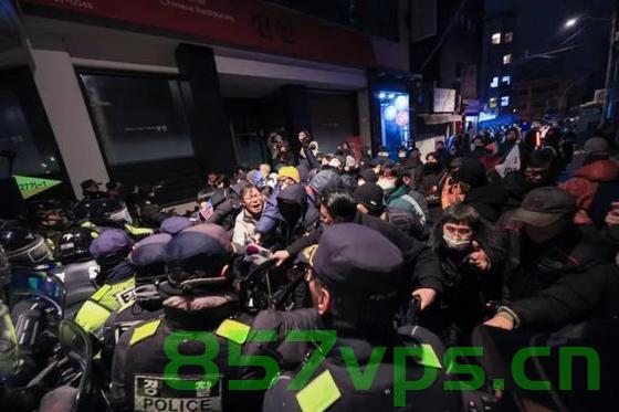 媒体，暴力和狂热在韩国蔓延智能免费问答EasyAI m.857vps.cn，韩国智能问答平台面临媒体暴力与狂热挑战，EasyAI如何应对？