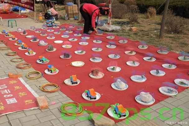 女子套圈高手的挑战，300个圈的奇妙之旅与一碰就反弹的神秘现象智能免费问答EasyAI m.857vps.cn，女子套圈高手的挑战，300圈奇妙之旅揭秘一碰反弹的神秘现象与智能问答体验，女子套圈高手的挑战，揭秘300圈奇妙之旅中的神秘反弹现象与智能问答体验之旅