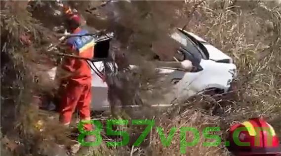 温州一家五口驾车坠崖致一死，悲剧背后的警醒与反思智能免费问答EasyAI m.857vps.cn，温州五口坠崖事故致一死，悲剧背后的警醒与反思，EasyAI反思人类安全出行，温州五口坠崖事故悲剧背后的警醒与反思，EasyAI呼吁人类安全出行的重要性 第1张