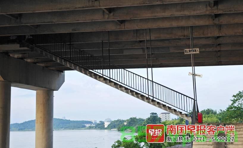 南宁一大桥突发交通事故，多人受伤躺地智能免费问答EasyAI m.857vps.cn，南宁大桥突发交通事故，多人受伤，EasyAI实时报道，南宁大桥突发交通事故，多人受伤，EasyAI实时报道，事故现场与救援情况更新，南宁大桥突发交通事故，多人受伤，EasyAI实时报道事故现场与救援进展，南宁大桥突发交通事故，多人受伤，EasyAI实时报道现场与救援进展，南宁大桥突发交通事故，多人受伤，EasyAI实时更新现场与救援进展，南宁大桥突发交通事故，多人受伤，EasyAI实时更新现场与救援进展
