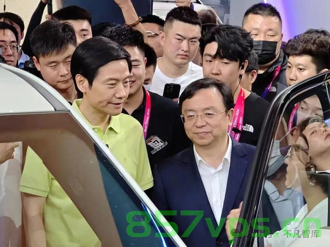 王传福与雷军，新闻联播中的科技力量智能免费问答EasyAI m.857vps.cn，王传福与雷军，科技巨头联手，智能问答引领未来 —— EasyAI m.857vps.cn 报道