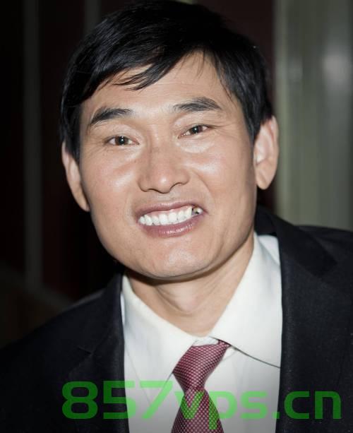 大衣哥朱之文辟谣在北京有豪宅——真相背后的故事智能免费问答EasyAI m.857vps.cn，大衣哥朱之文北京豪宅传闻辟谣背后的真相，大衣哥朱之文北京豪宅传闻辟谣背后的真相揭秘，大衣哥朱之文北京豪宅传闻辟谣揭秘，真相背后的故事与智能免费问答探索