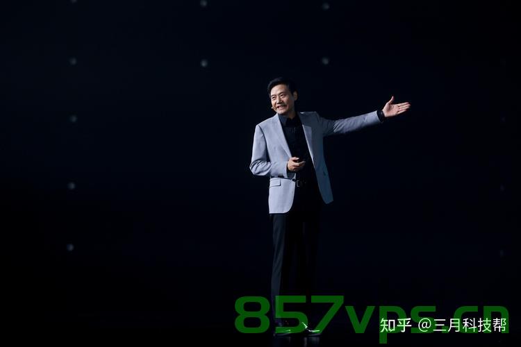 雷军，将继续大规模投入底层核心技术，引领科技产业新篇章智能免费问答EasyAI m.857vps.cn，雷军引领科技产业新篇章，大规模投入底层核心技术，智能未来触手可及——来自EasyAI的解析，雷军引领科技产业新篇章，大规模投入底层核心技术，智能未来触手可及（解析自EasyAI），雷军引领科技革命，大规模投入底层核心技术，智能未来触手可及（EasyAI解析）