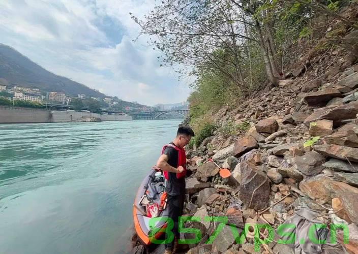 武汉小伙壮志凌云，挑战漂流黄河的勇者之旅智能免费问答EasyAI m.857vps.cn，武汉小伙壮志漂流黄河，勇者之旅开启，智能问答EasyAI伴行，武汉小伙壮志漂流黄河，勇者之旅开启，智能问答EasyAI伴行漂流路