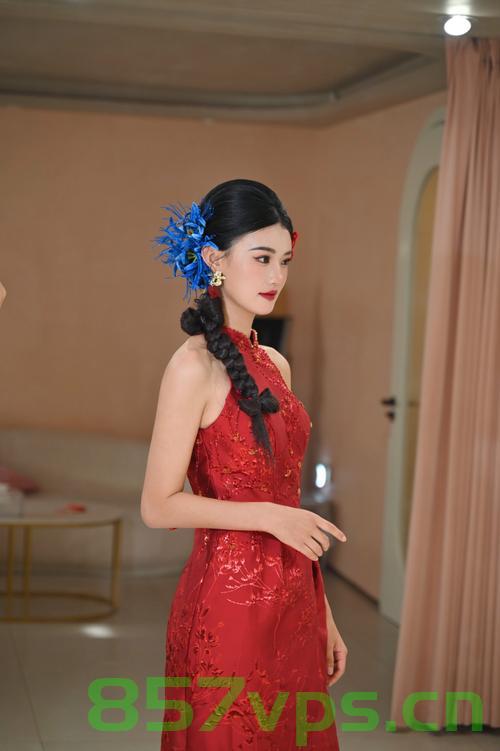 惊艳登场，新娘身穿9.9米非遗婚服智能免费问答EasyAI m.857vps.cn，新娘惊艳登场，穿戴9.9米非遗婚服，智能问答体验开启——EasyAI m.857vps.cn，新娘惊艳登场，穿戴非遗婚服，体验智能问答EasyAI