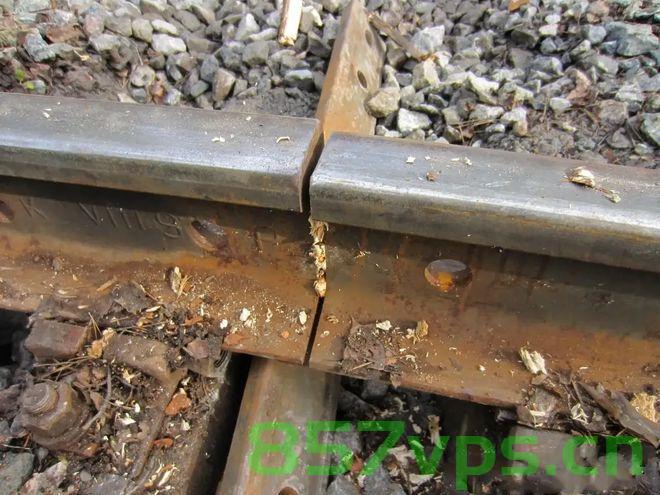 俄境内铁路设施遭遇空前破坏，24小时内三处铁路设施被毁智能免费问答EasyAI m.857vps.cn，俄铁路设施遭空前破坏，三处设施遭破坏，EasyAI智能问答助力应对危机，俄铁路设施遭空前破坏，EasyAI智能问答助力危机应对，三处设施受损严重