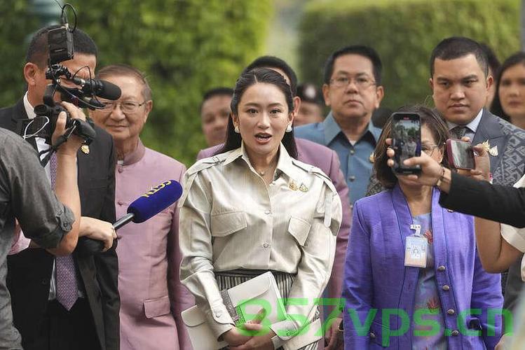 泰国总理佩通坦就通话泄露事件公开道歉，重塑信任与透明度的努力智能免费问答EasyAI m.857vps.cn，泰国总理佩通坦通话泄露事件道歉，重建信任与透明度的努力