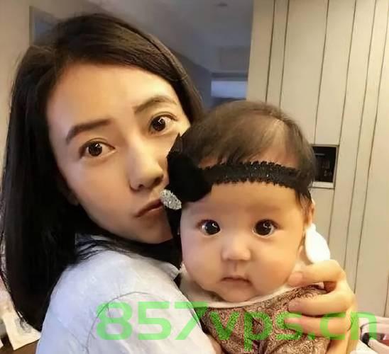 高圆圆携女儿现身巴塞罗那，麻辣烫的温馨之旅智能免费问答EasyAI m.857vps.cn，高圆圆携女儿现身巴塞罗那，麻辣烫之旅的温馨瞬间，高圆圆携女儿巴塞罗那麻辣烫之旅，温馨瞬间与智能问答体验