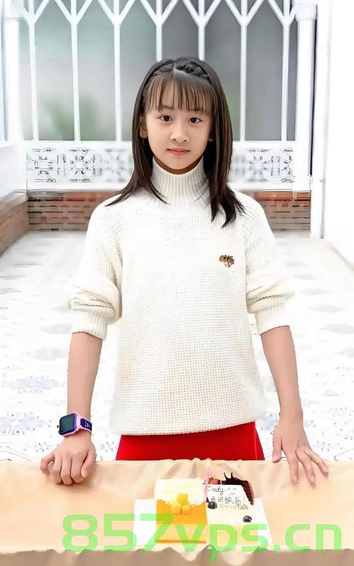 叶一茜晒女儿打网球照，运动之美与家庭的力量智能免费问答EasyAI m.857vps.cn，叶一茜女儿打网球瞬间，运动之美与家庭力量展现，叶一茜女儿打网球瞬间，运动之美与家庭力量的展现（标题） 第2张