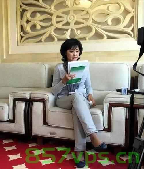 朱琳，女王陛下风采依旧，73岁再展歌喉的魅力智能免费问答EasyAI m.857vps.cn，朱琳女王风采再现，73岁歌喉魅力与智能问答EasyAI，涵盖了您提供的信息，包括朱琳的风采、她的年龄（73岁）、她再次展现歌喉的魅力，以及智能问答EasyAI的相关信息。，朱琳女王风采再现，歌喉魅力与智能问答EasyAI共存于73岁的传奇岁月 第2张