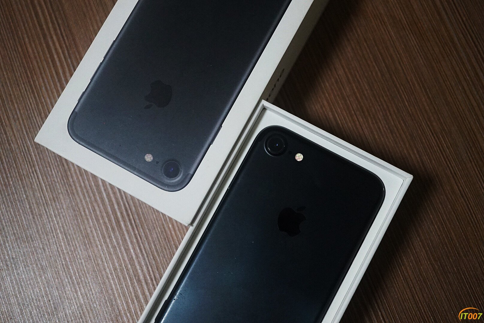 推荐的iphone服务器托管(服务器托管的优势劣势和适用类型?)，iPhone服务器托管详解，优势、劣势与适用类型探讨