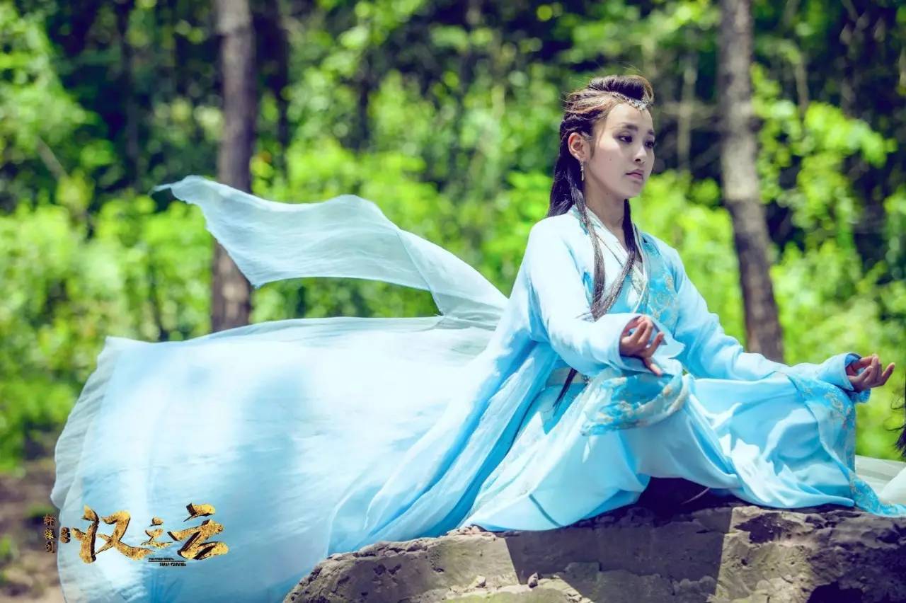 轩辕剑之汉之云何时开启服务器(轩辕剑之汉之云何时开启服务器模式)，轩辕剑之汉之云服务器开启时间及模式揭晓，揭秘轩辕剑之汉之云服务器开启时间及模式，全新体验即将开启！ 第2张
