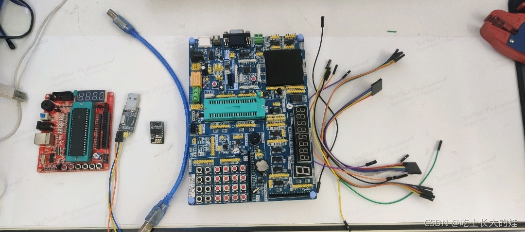 51单片机esp8266云服务器(51单片机与esp8266wifi模块连接)，51单片机与ESP8266 WiFi模块的云服务连接方案