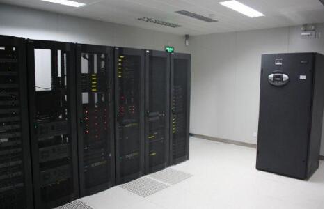 包含服务器托管价格3888元特惠的词条，服务器托管特惠价3888元，超值选择！ 第2张