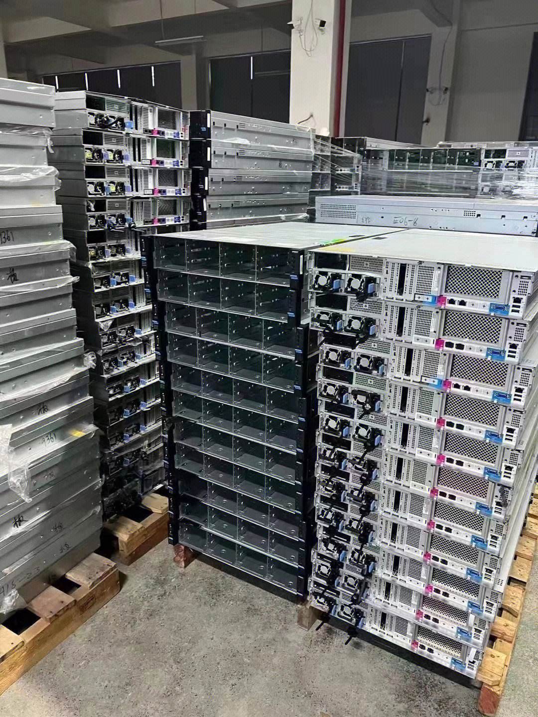 租港服务器需要注意哪些安全(租港服务器需要注意哪些安全事项)，租港服务器安全事项详解，保障服务器安全的注意事项与策略，租港服务器安全事项详解，保障服务器安全的策略与注意事项，租港服务器的安全事项详解，保障服务器安全的策略与注意事项全指南，租港服务器安全事项详解，保障服务器安全的策略与注意事项全指南，租港服务器安全事项详解，保障服务器安全的策略与注意事项全指南 第2张